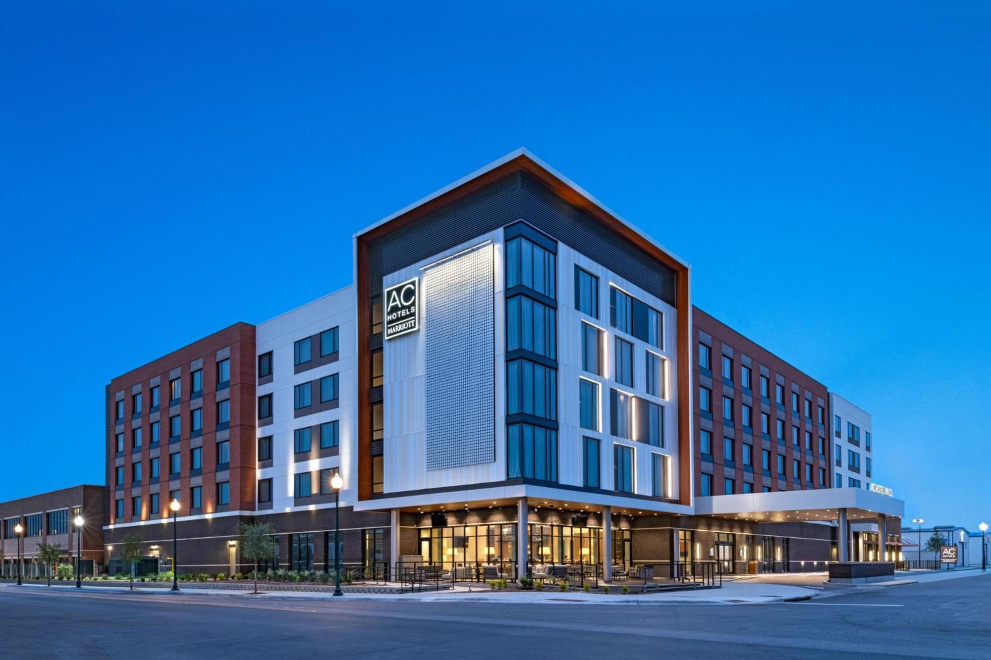 Ac Hotel By Marriott Waco Downtown Exterior photo